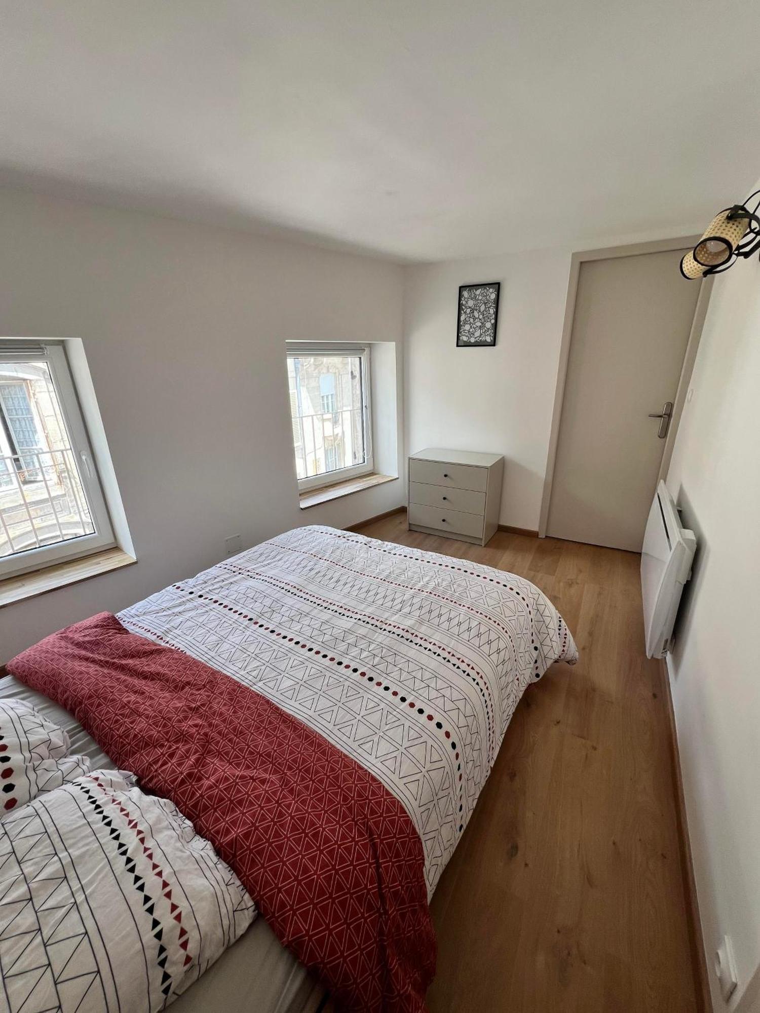 Chez Lucie&Pierre Appartement Relaxant - Centre Ville Verdun - Gere Par Prestazen'Services المظهر الخارجي الصورة